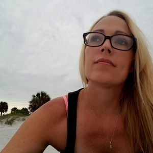 Meet your Posher, Lana